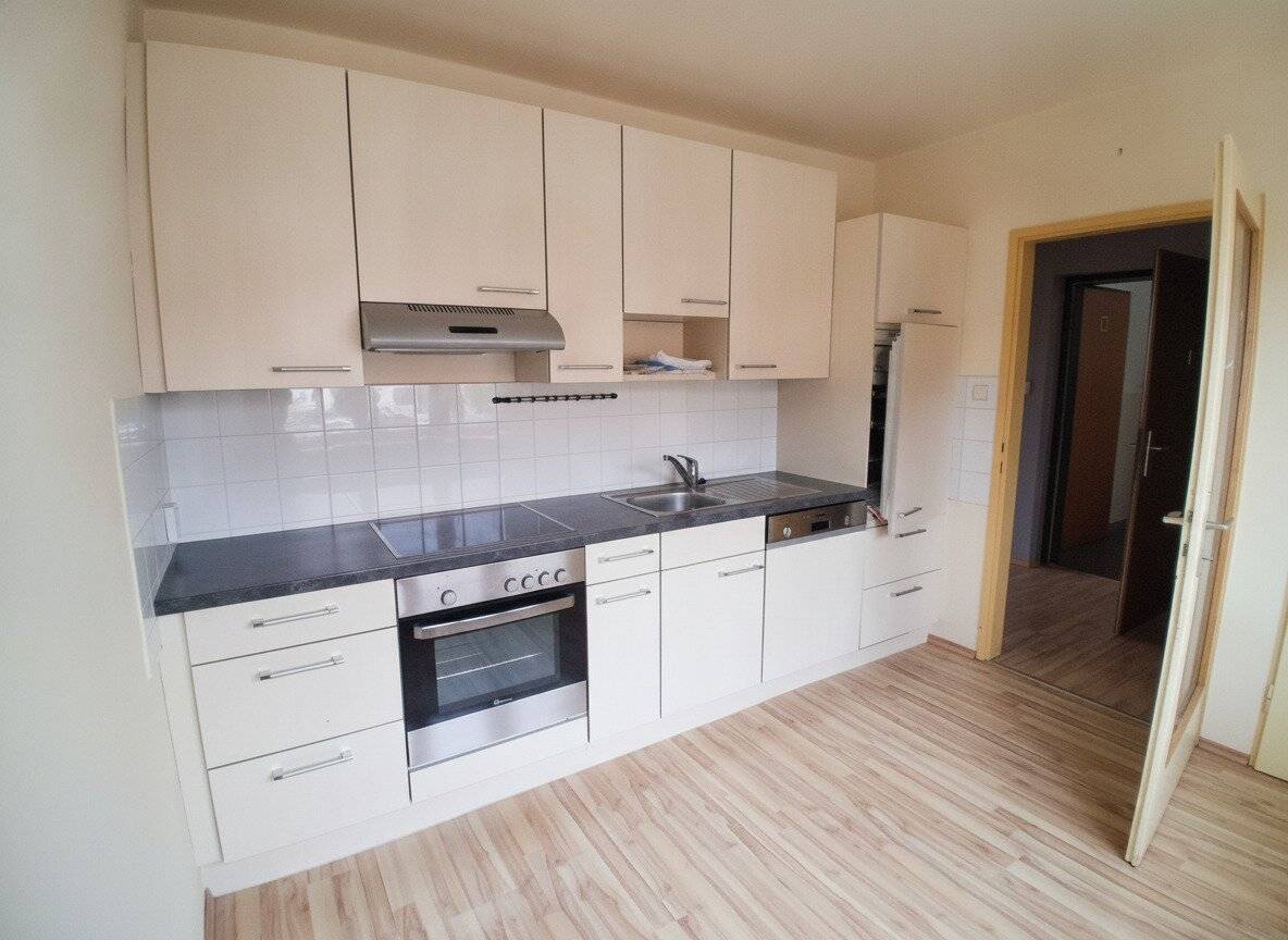 Geräumige 3-Zimmer-Wohnung mit Balkon und Garten in Ortsrandlage von Allentsteig