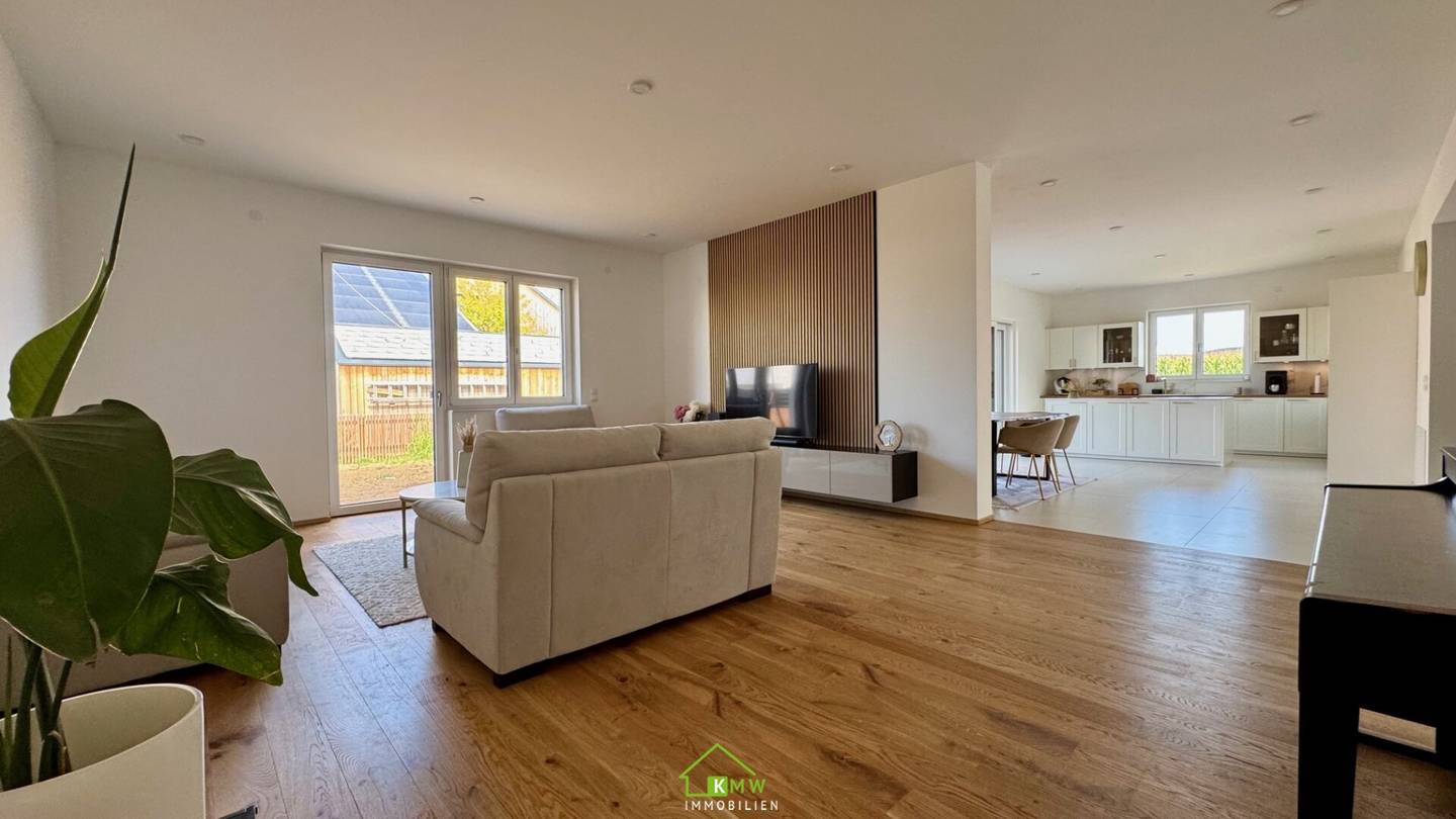 Family friendly: modern, spacious bungalow in a quiet location