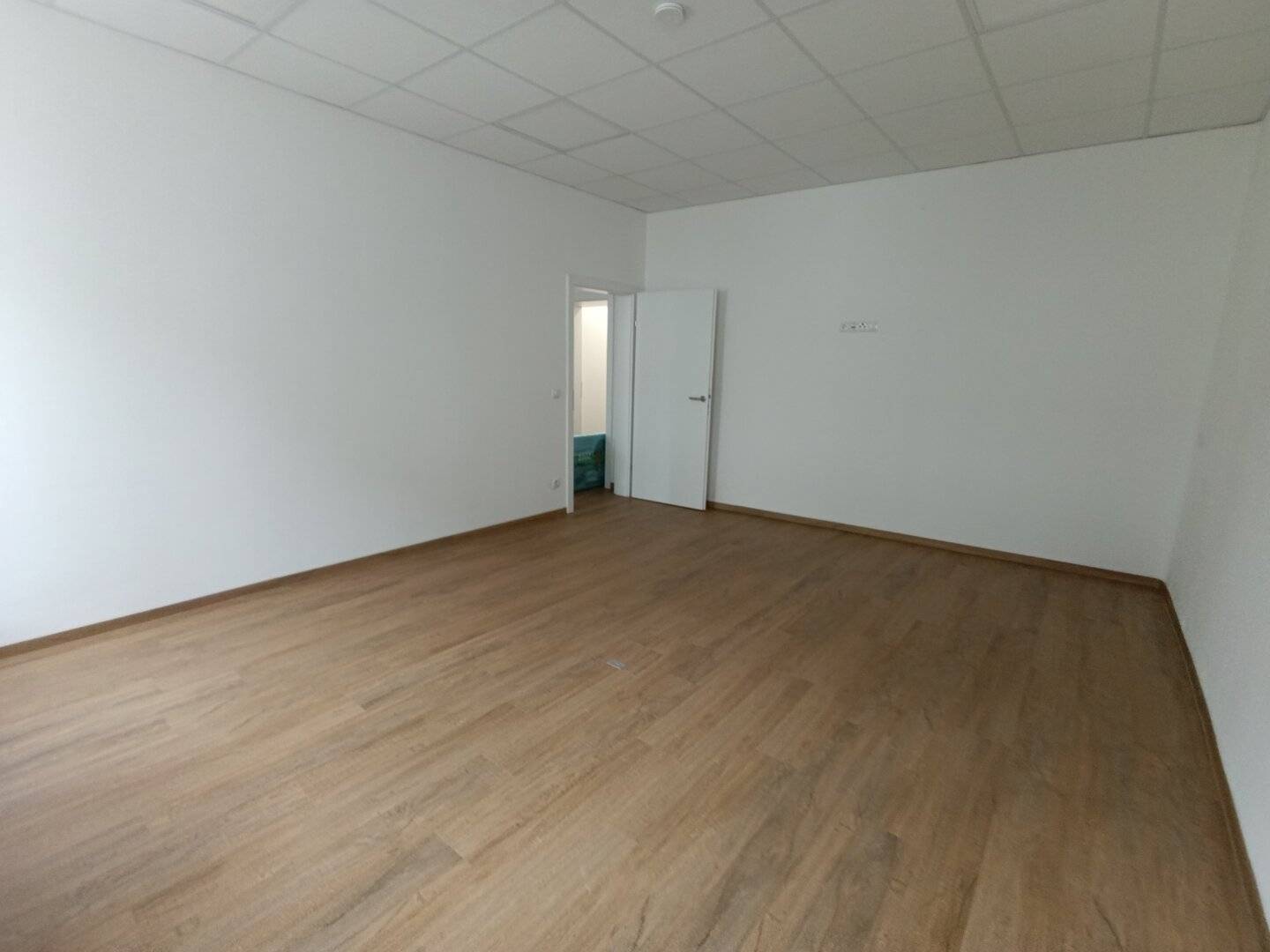 Neuwertig! Büro oder Praxis - flexible Nutzung in zentraler Lage von 3910 Zwettl