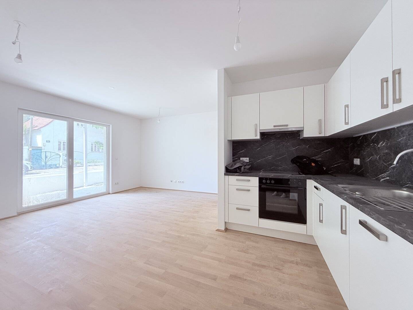 Grünruhelage in Obertal! Erstbezug - Provisionsfreie 3 Zimmerwohnung mit Garten