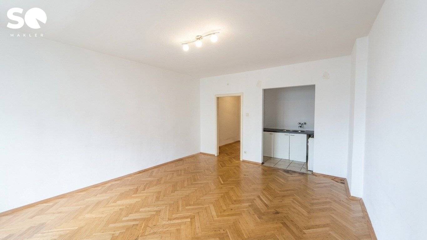 # SQ - ADAPTATION NEEDED 1 ROOM NEW BUILD APARTMENT WITH BALCONY - NESTROYPLATZ - DIRECTLY AT THE SUBWAY STATION