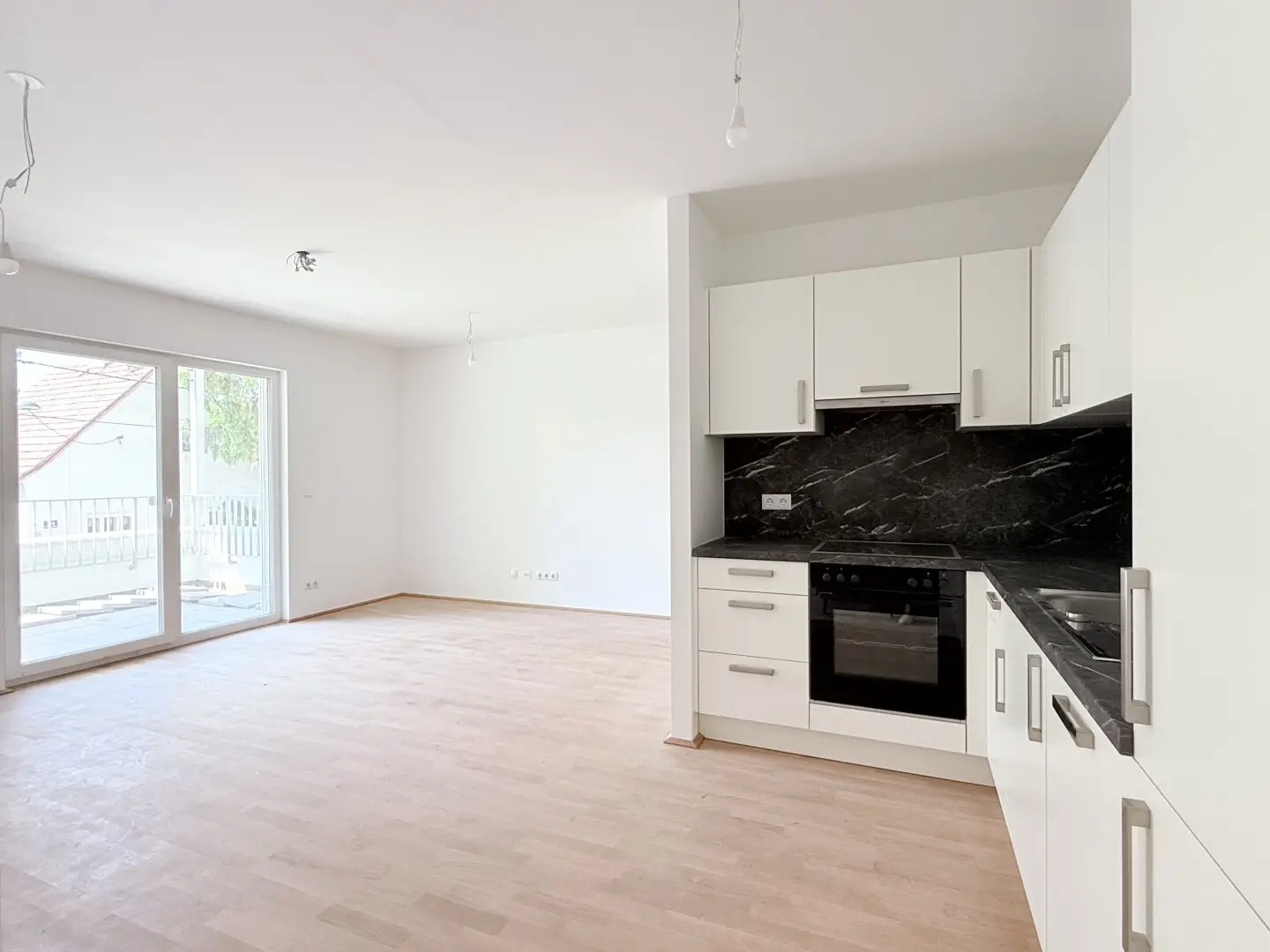 Grünruhelage in Oberlaa - Provisionsfreie Dreizimmerwohnung mit Balkon und Garagenplatz