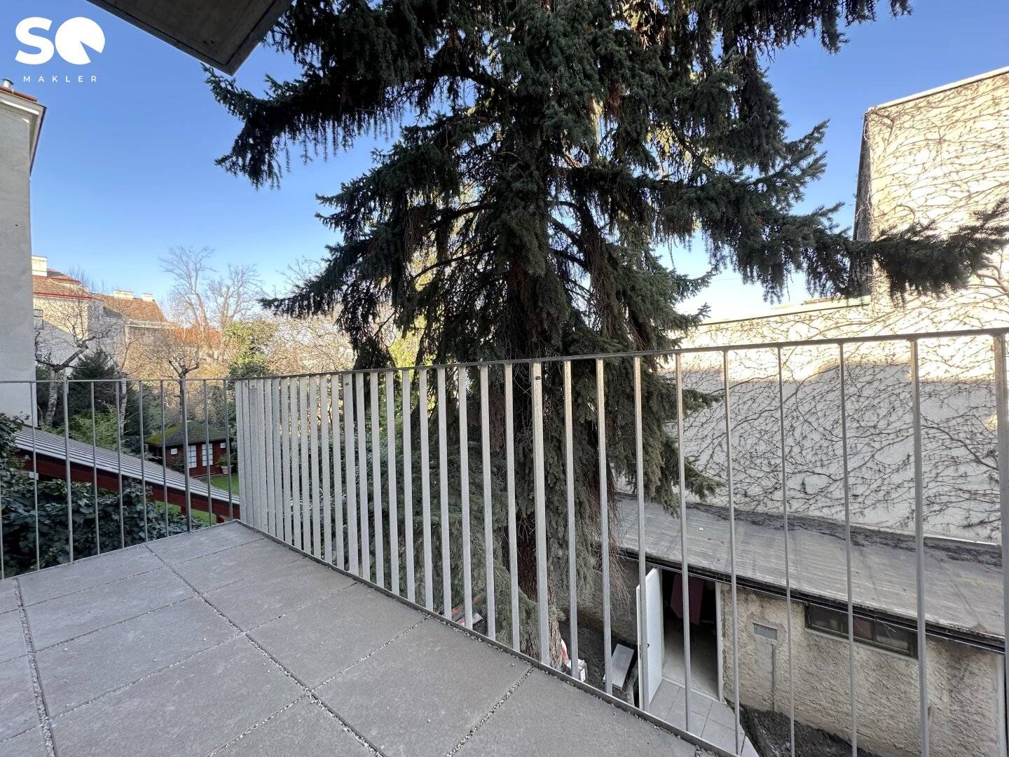 #SQ - Recently Renovated - Residential Use Possible! - Office with 2 Entrances, 4 Separate Accessible Rooms and Open Space in Elegant Gründerzeit House in First Occupancy