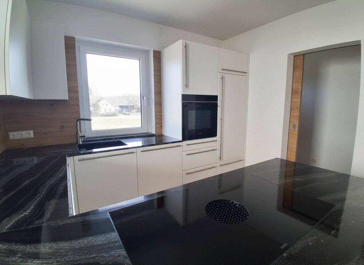 Like-new bungalow for rent