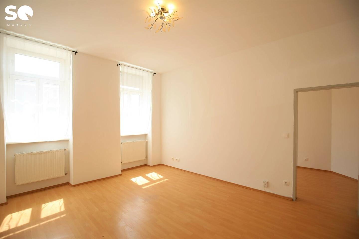 # SQ -TOP SANIERTE  2 ZIMMER EG WOHNUNG