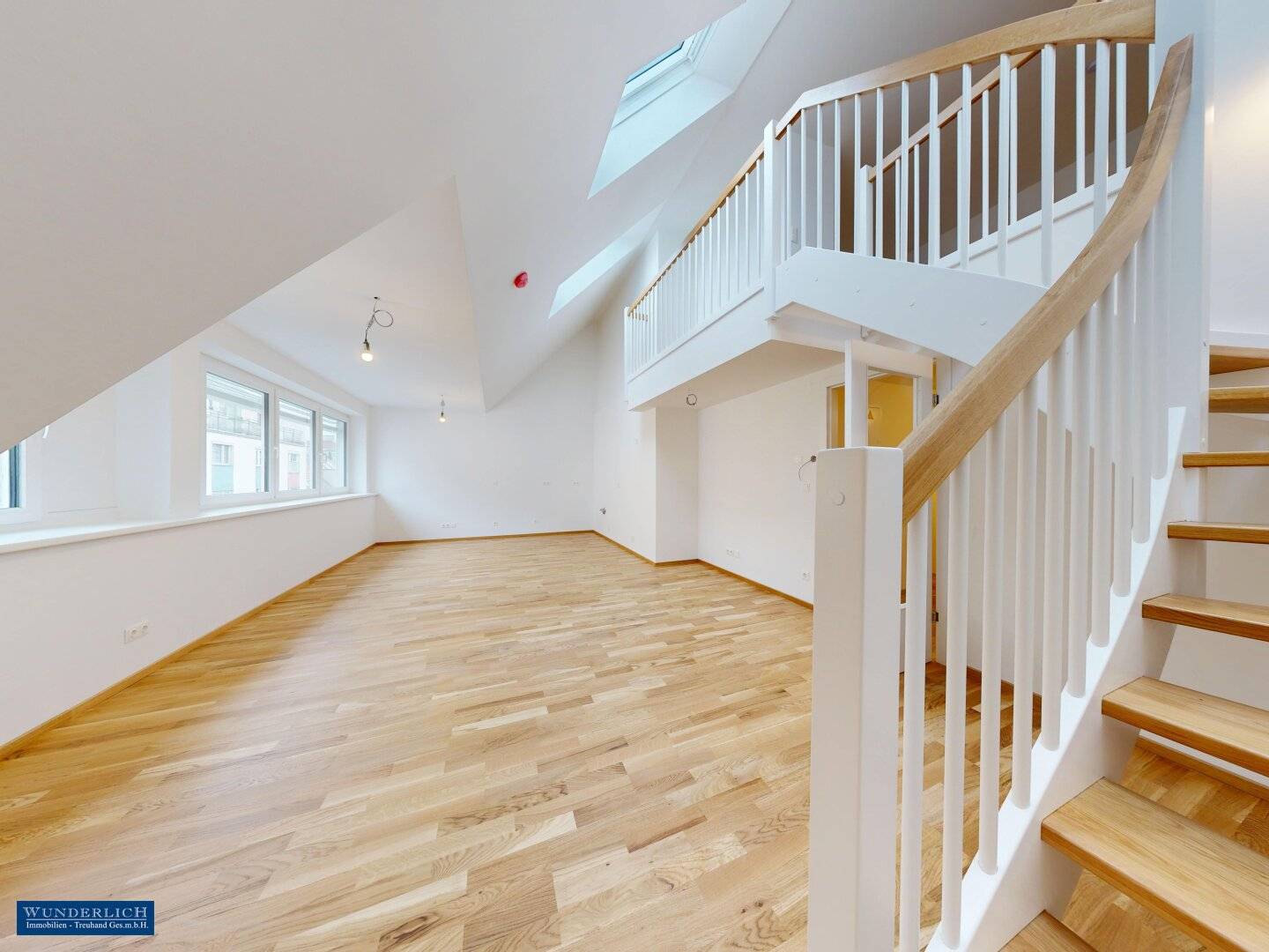 Attic maisonette top first occupancy