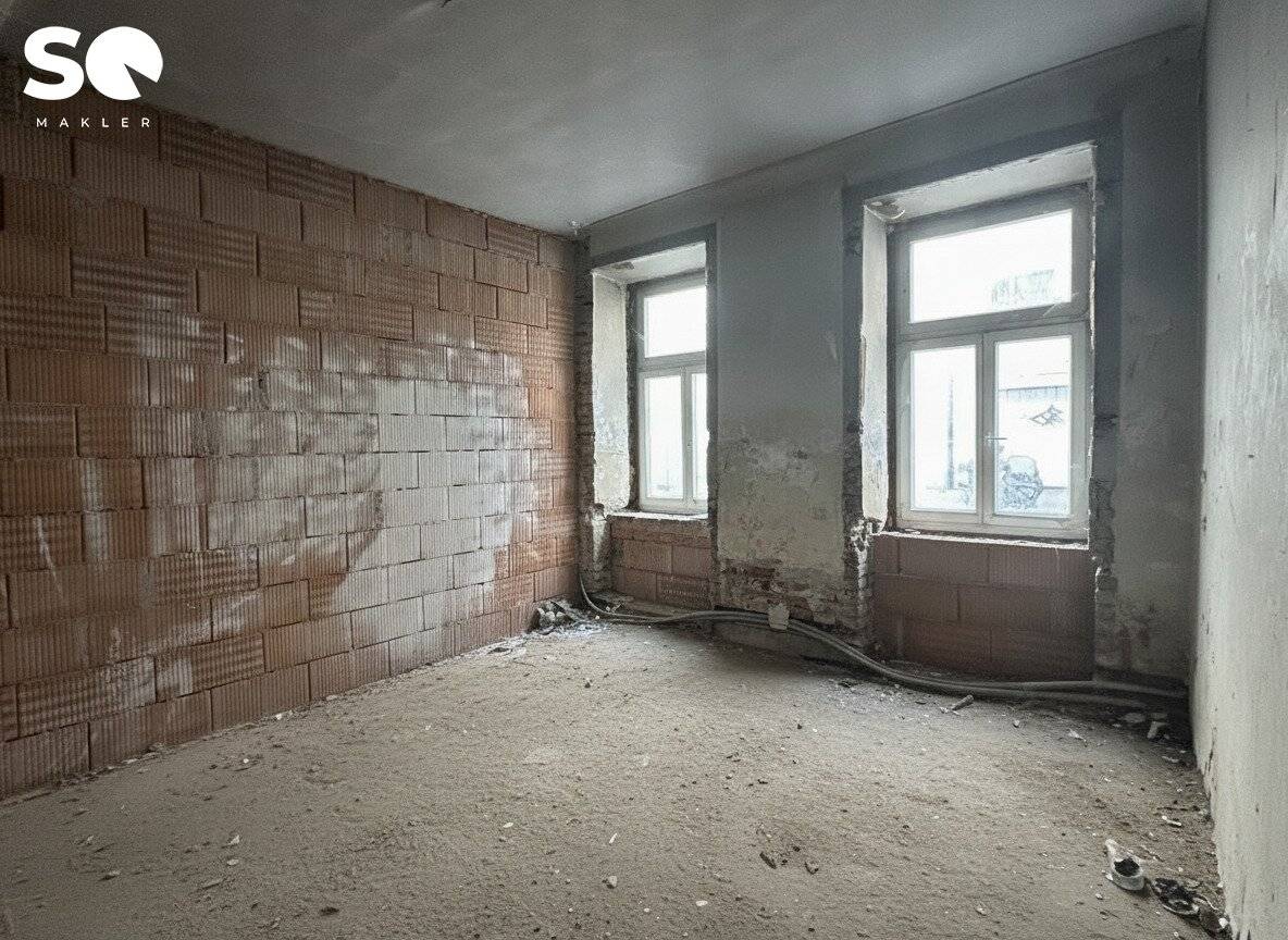 SQ Charming two room apartment with terrace and garden in courtyard location central and quiet location in the 20th district Airbnb rental possible