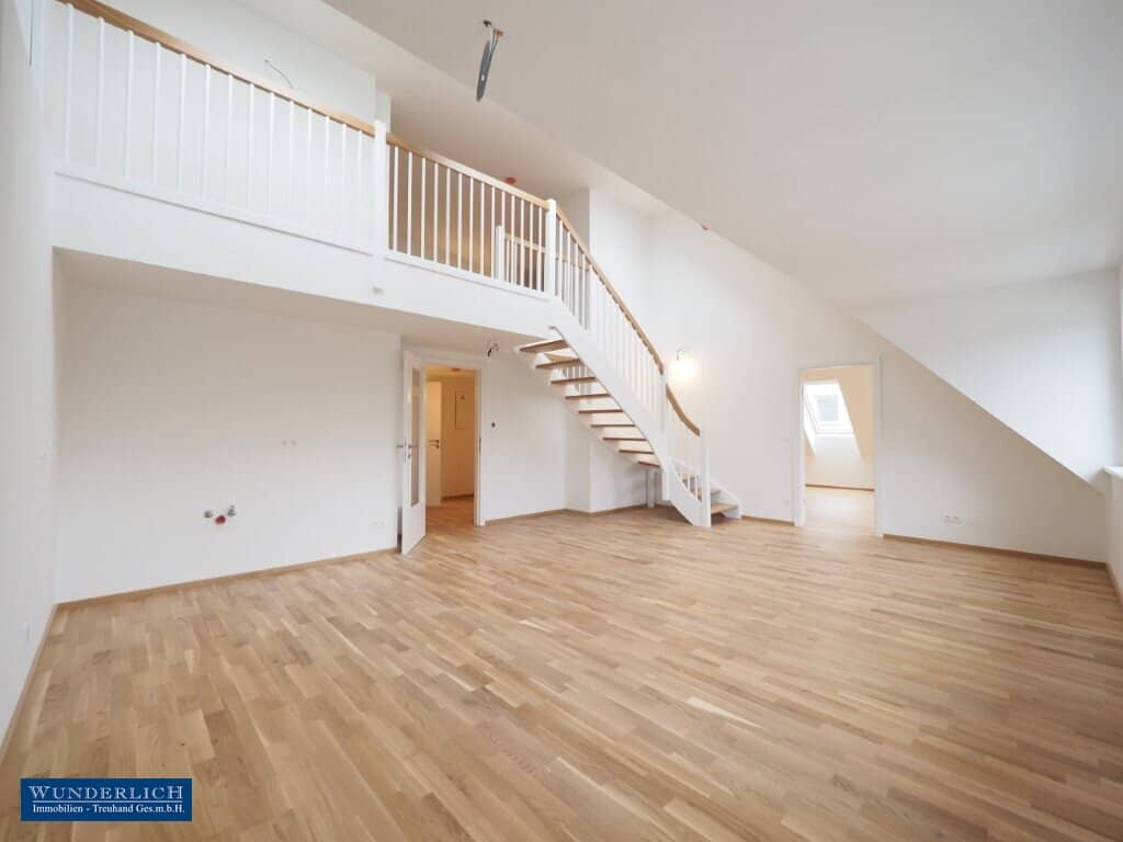 Attic maisonette Top first occupancy