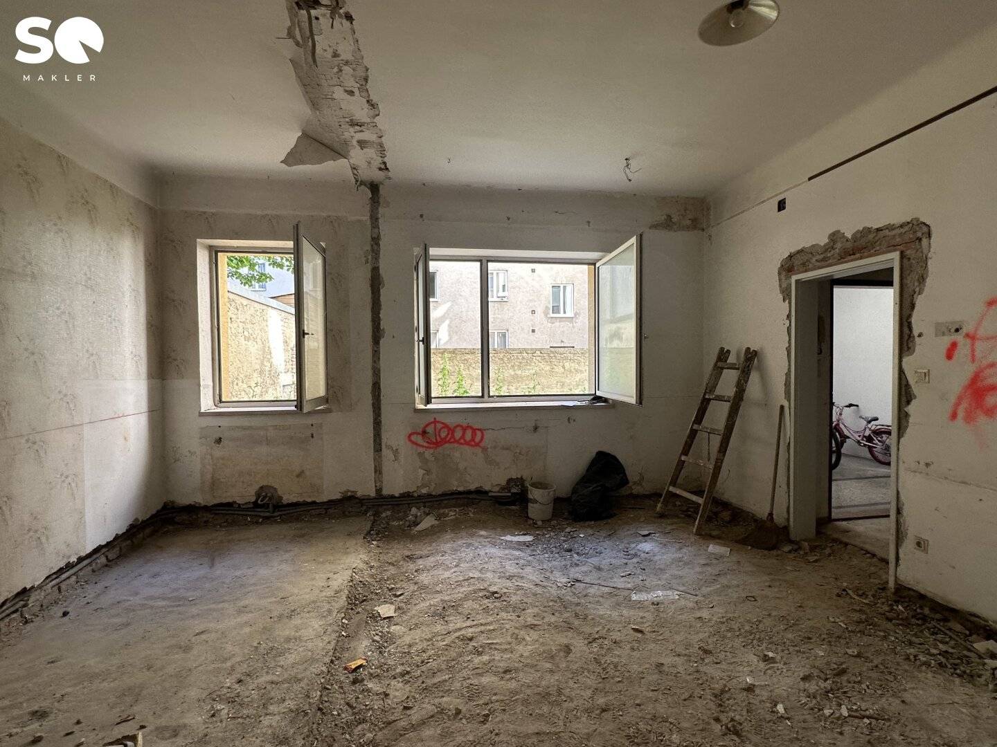 # SQ - CHARMANTE 2 ZIMMER WOHNUNG MIT TERRASSE UND GARTEN IN HOFRUHELAGE - ZENTRALER & RUHIGE GELEGEN IN BRIGITTENAU - AIRBNB VERMIETUNG MÖGLICH