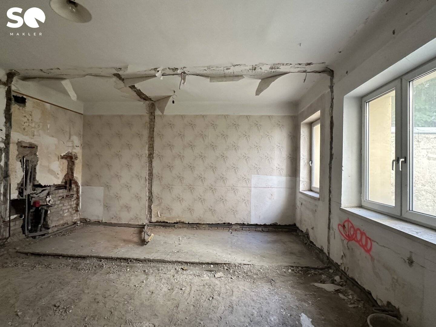 # SQ - CHARMANTE 2 ZIMMER WOHNUNG MIT TERRASSE UND GARTEN IN HOFRUHELAGE - ZENTRALER & RUHIGE GELEGEN IN BRIGITTENAU - AIRBNB VERMIETUNG MÖGLICH