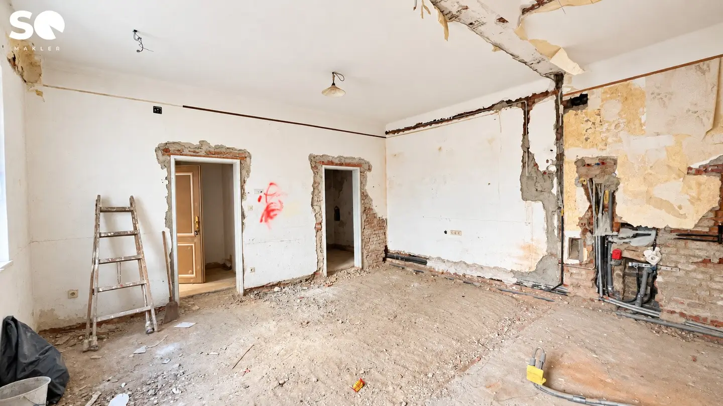 SQ - CHARMING 2 ROOM APARTMENT WITH TERRACE AND GARDEN IN A QUIET COURTYARD LOCATION - CENTRAL AND QUIETLY LOCATED IN BRIGITTENAU - AIRbnb RENTAL POSSIBLE