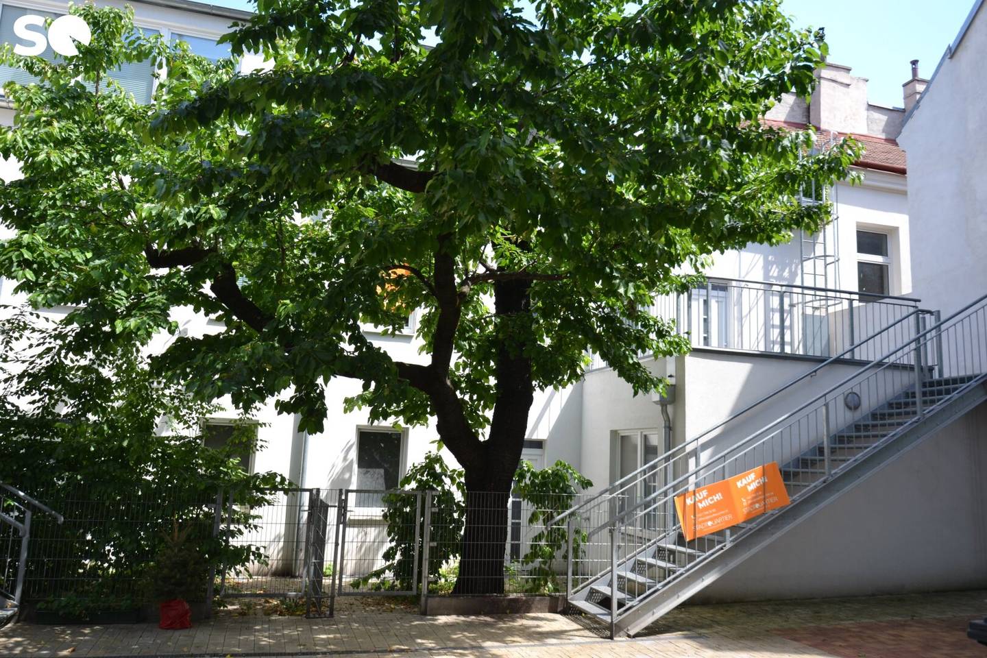 #SQ - Tranquil haven in the courtyard: Beautiful maisonette apartment with townhouse charm