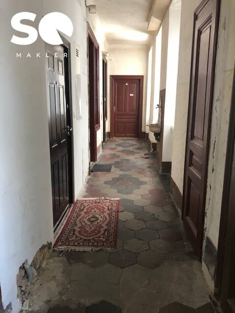 SQ Tenement House (Courtyard Wing) Ideal Share Including Raw Attic Floor