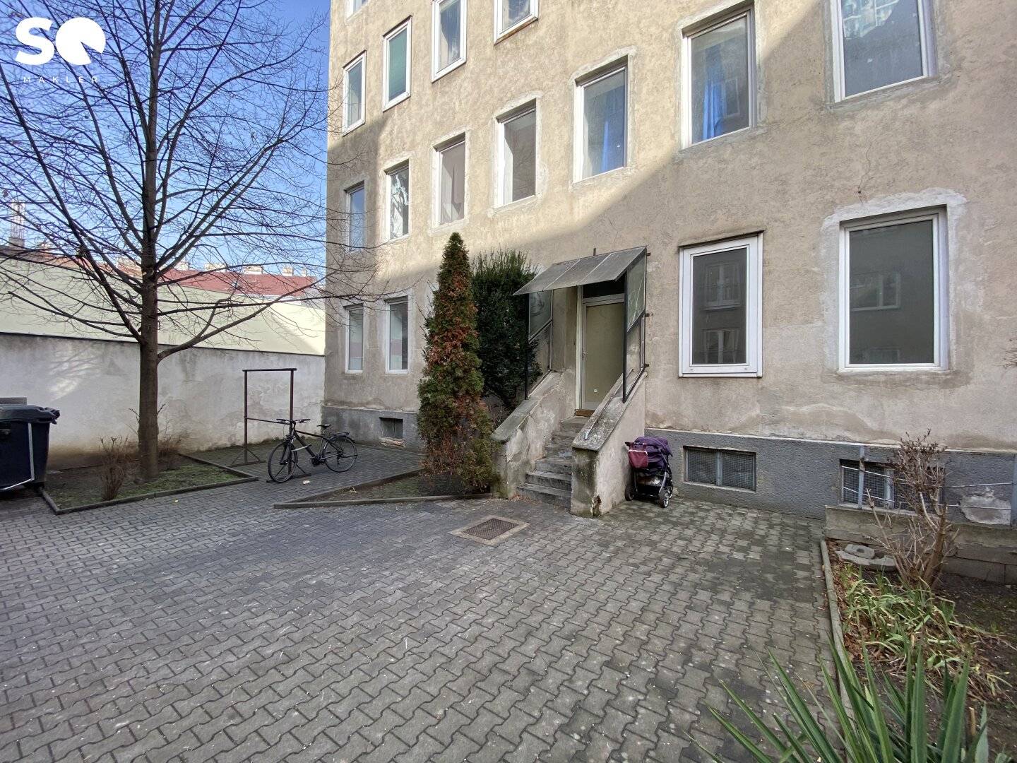 SQ Tenement House (Courtyard Wing) Ideal Share Including Raw Attic Floor