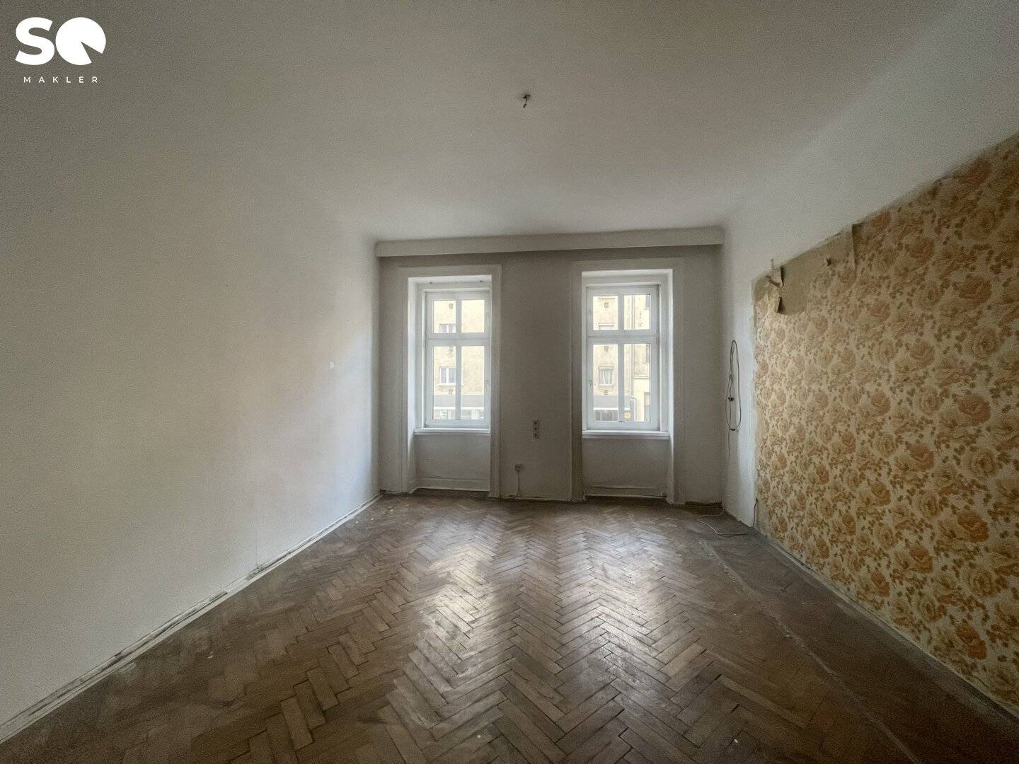 #SQ Cozy 2 room apartment on the mezzanine of a classic old building