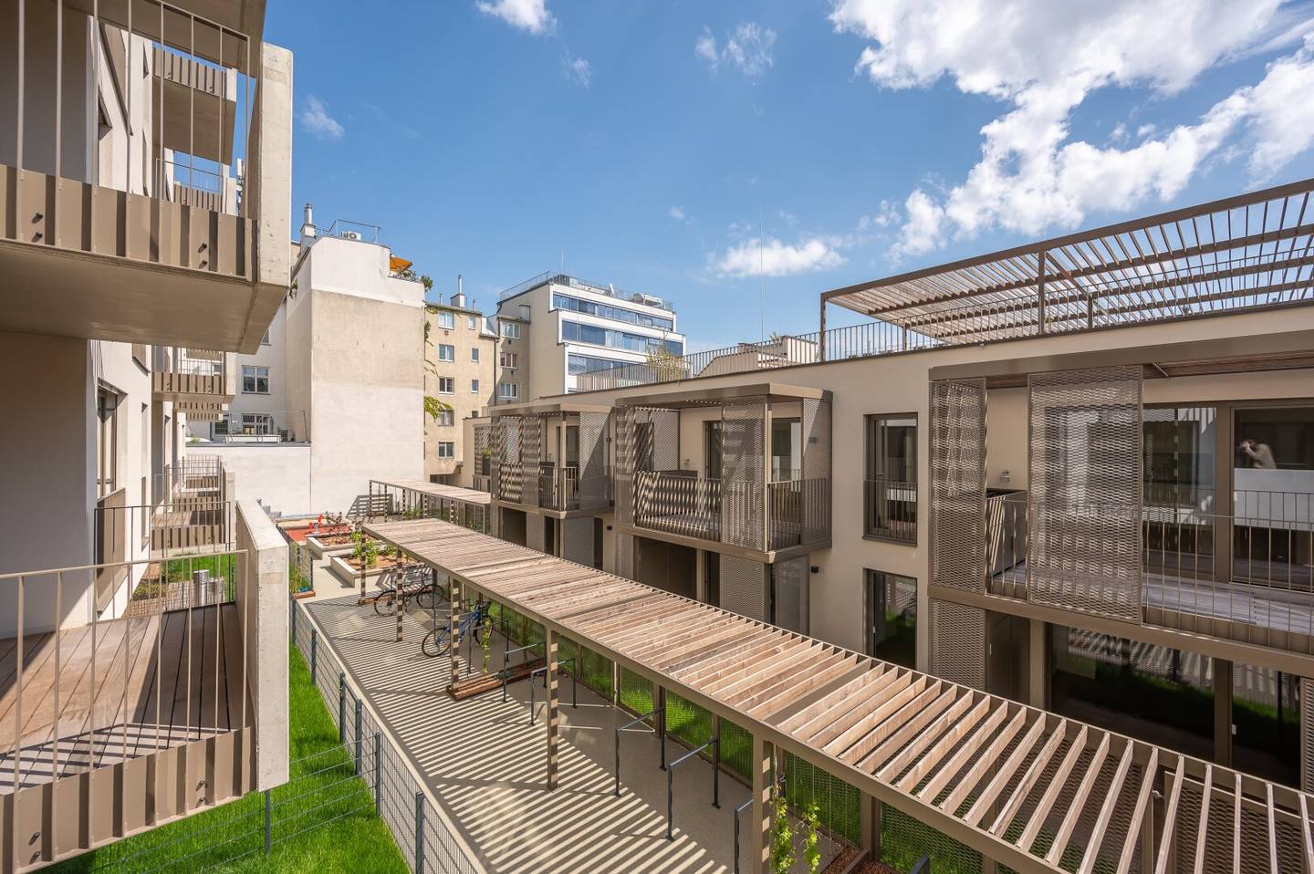 EDUART The Art of Living High quality 2 room new build apartment with approximately 6 m² balcony loggia