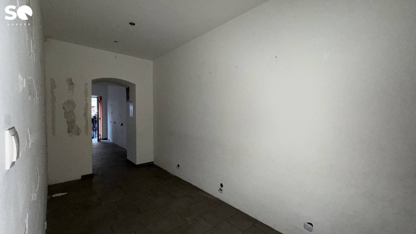 # SQ - GESCHÄFTSLOKAL IN FREQUENTIERTER LAGE IN 1050 WIEN