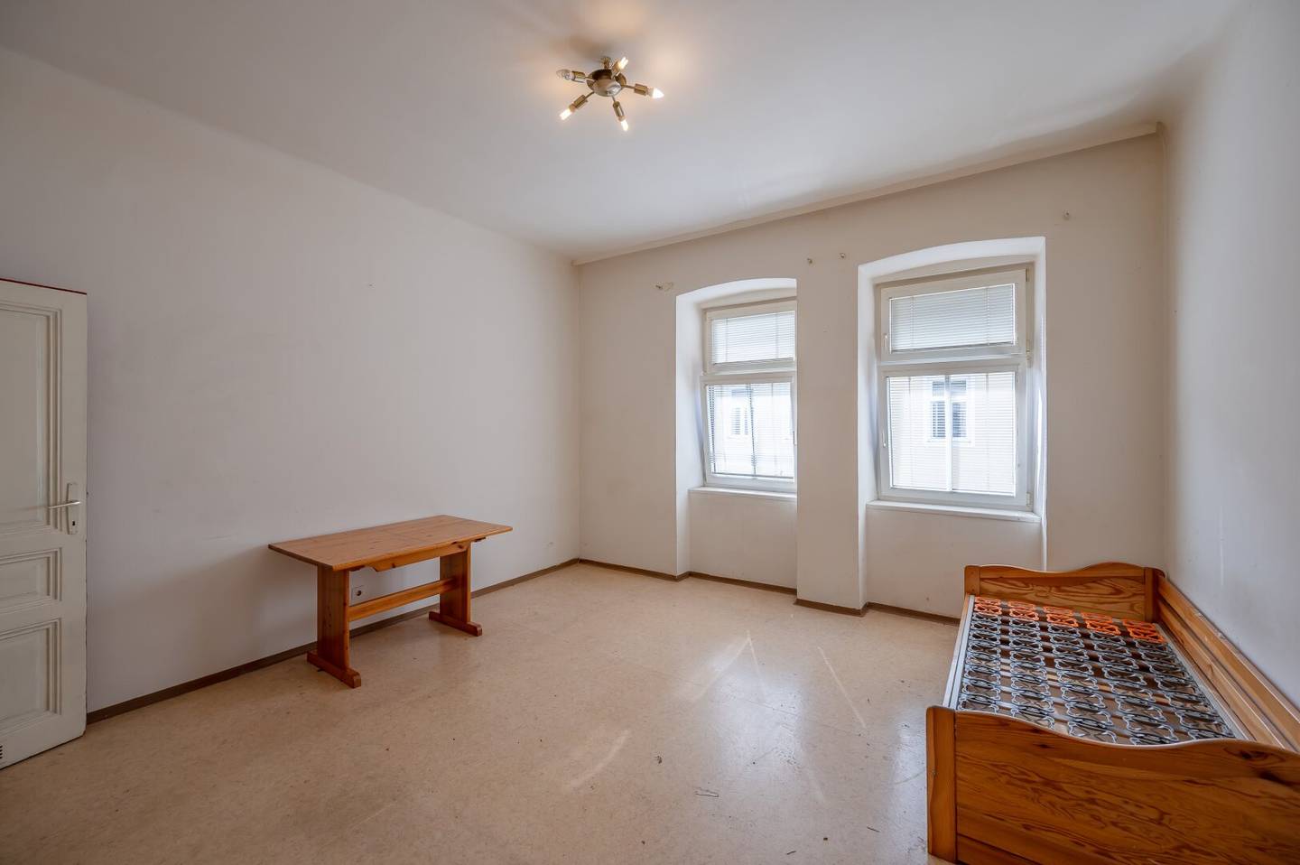 ++NEW++ Small apartment, great potential, realize your living ideas