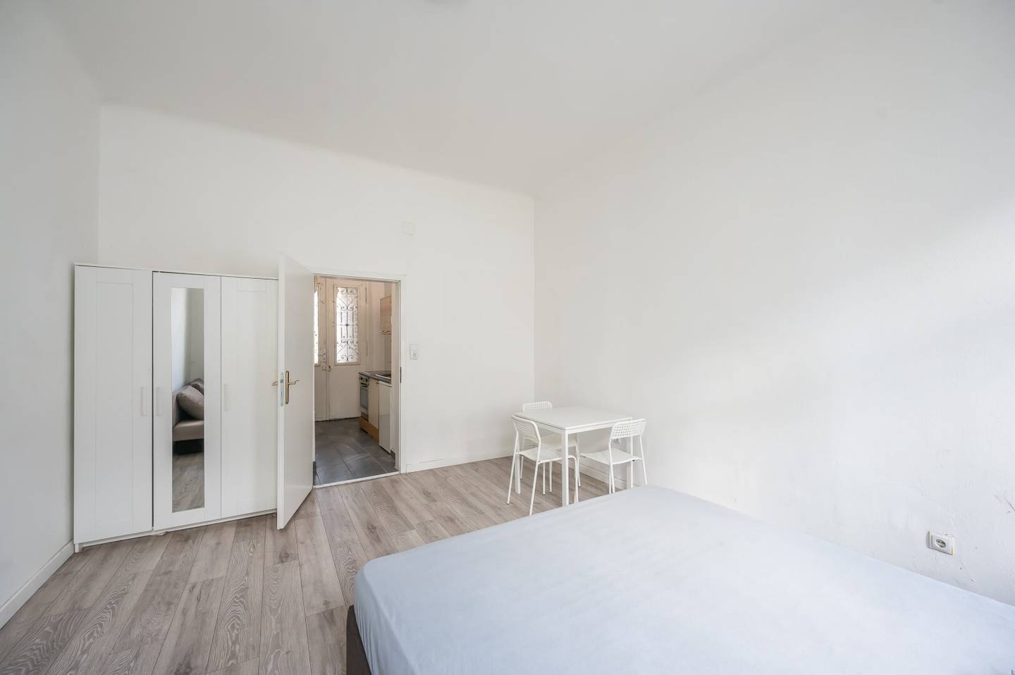 NEW renovation needed one room old building apartment