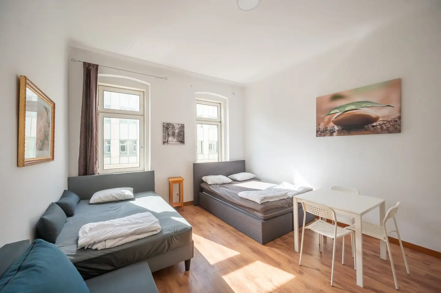 ++NEW++ renovation needed 1 room old building apartment