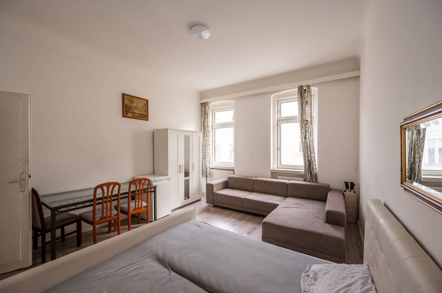 New in need of renovation one-room old building apartment for self-realization