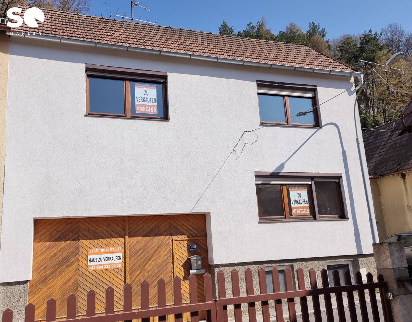 #SQ - WIESEN: EINFAMILIENHAUS MIT NEBENGEBÄUDE