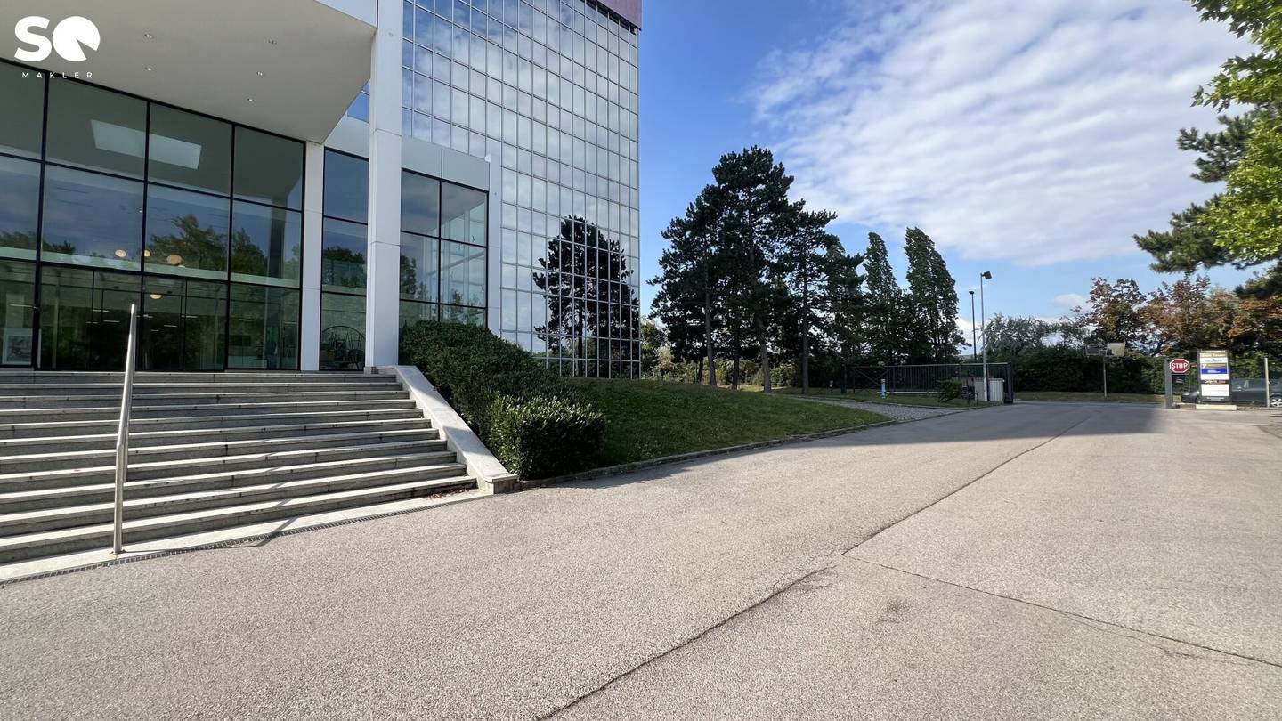 SQ Representative Office Space in ÖWN TOWER in Wiener Neudorf Tailored to Your Needs Tiered Rent