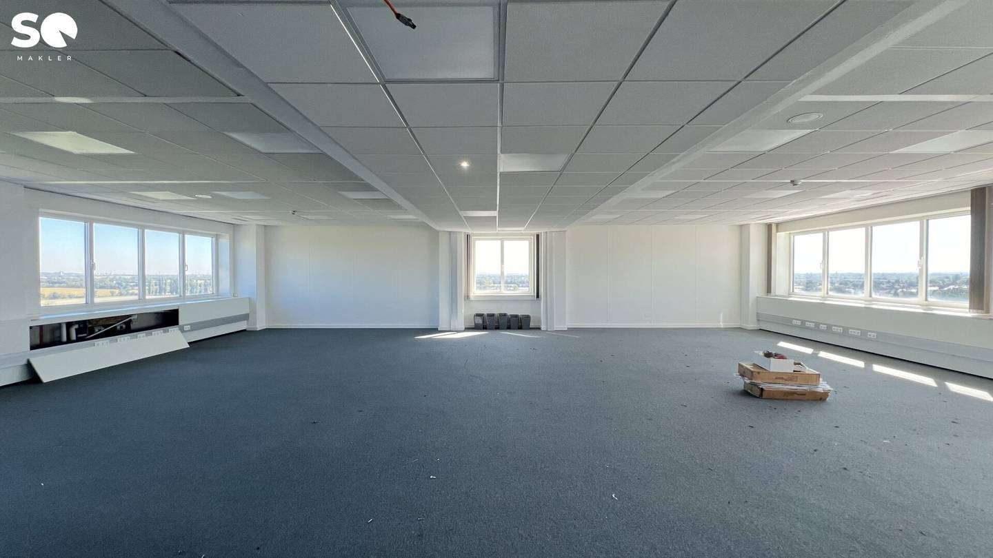 SQ Representative Office Space in ÖWN TOWER in Wiener Neudorf Tailored to Your Needs Tiered Rent