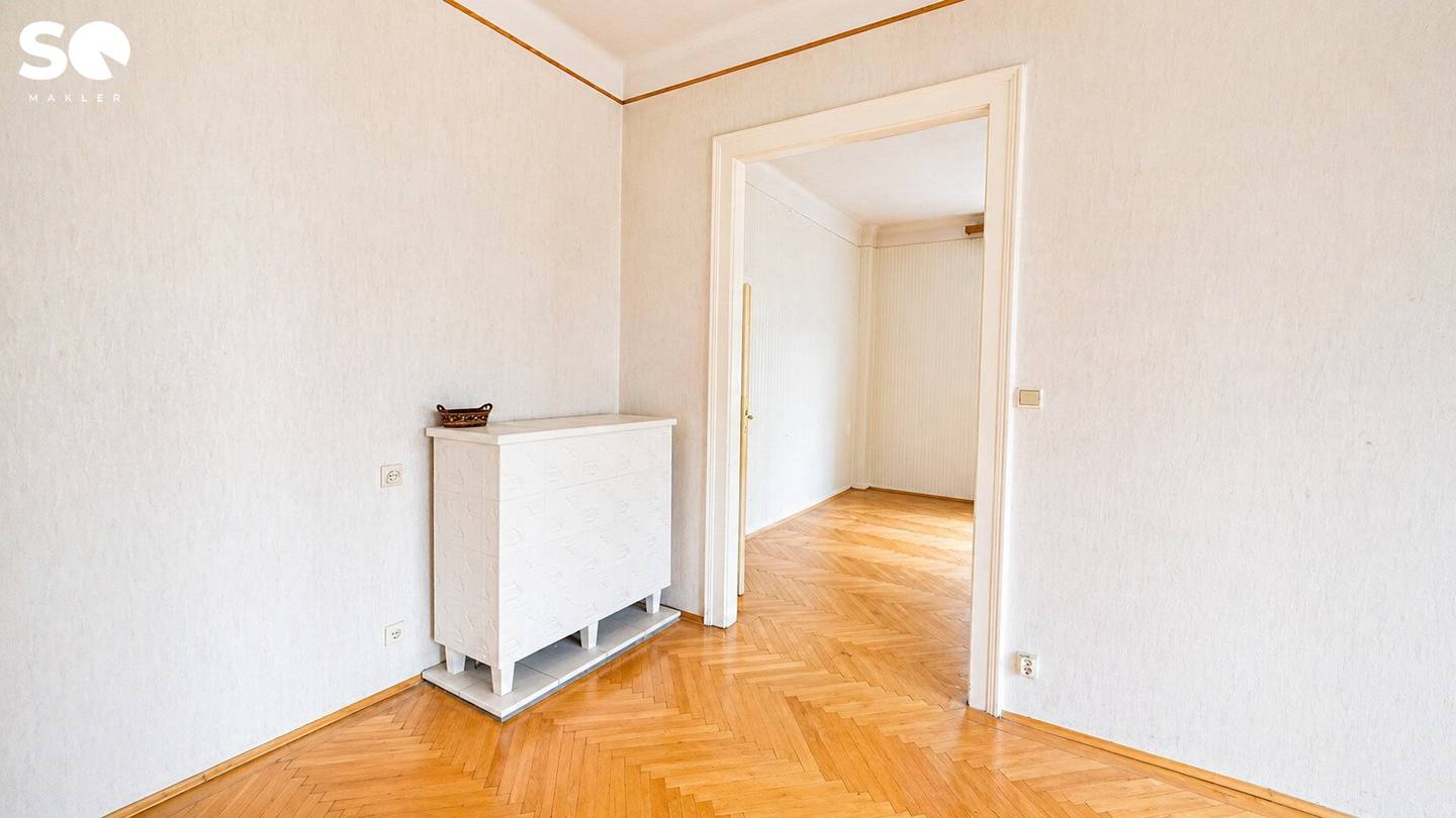 #SQ Charming 2-room old building apartment with park view in 1200 Vienna great potential