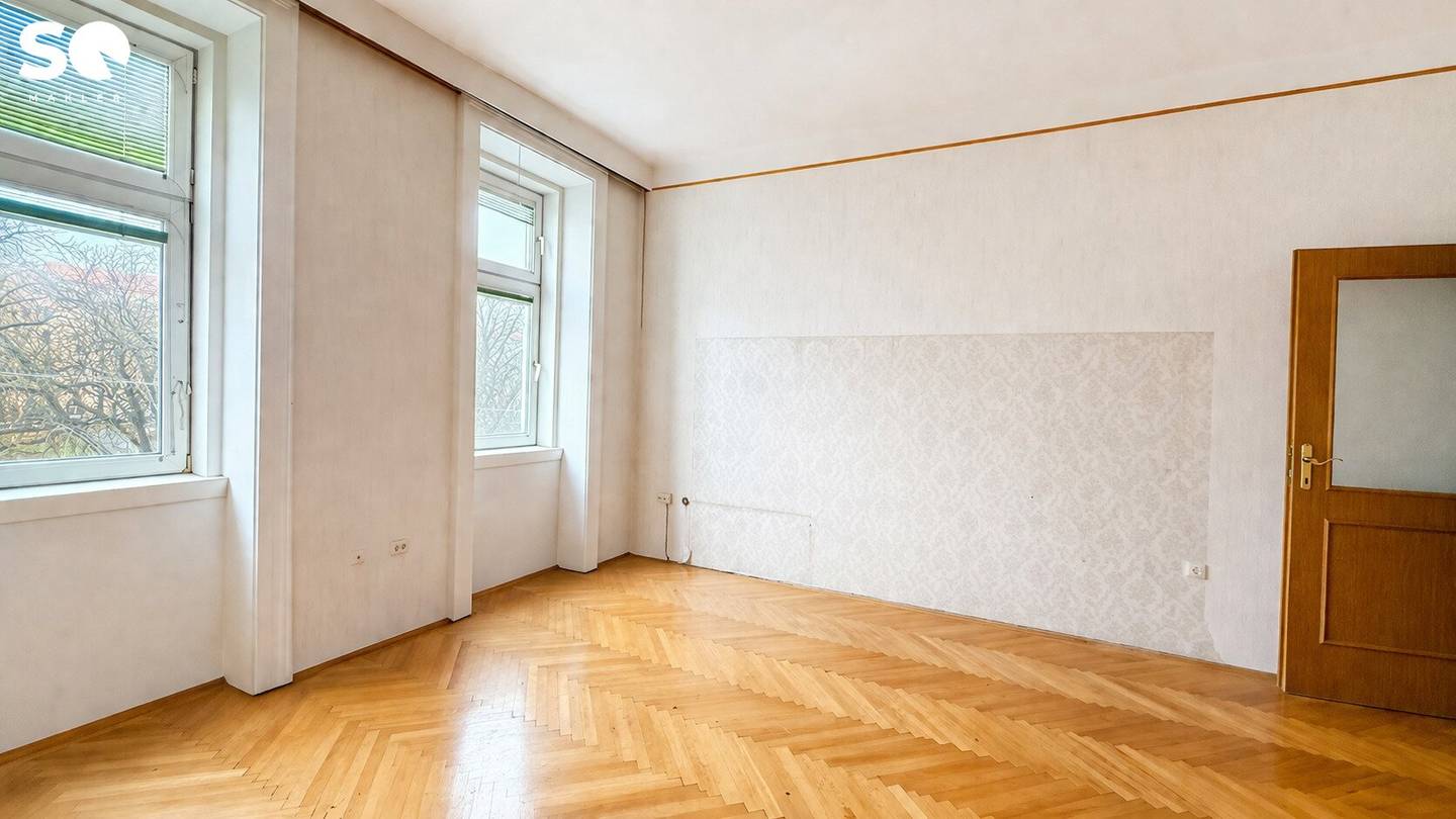#SQ Charming 2-room old building apartment with park view in 1200 Vienna great potential