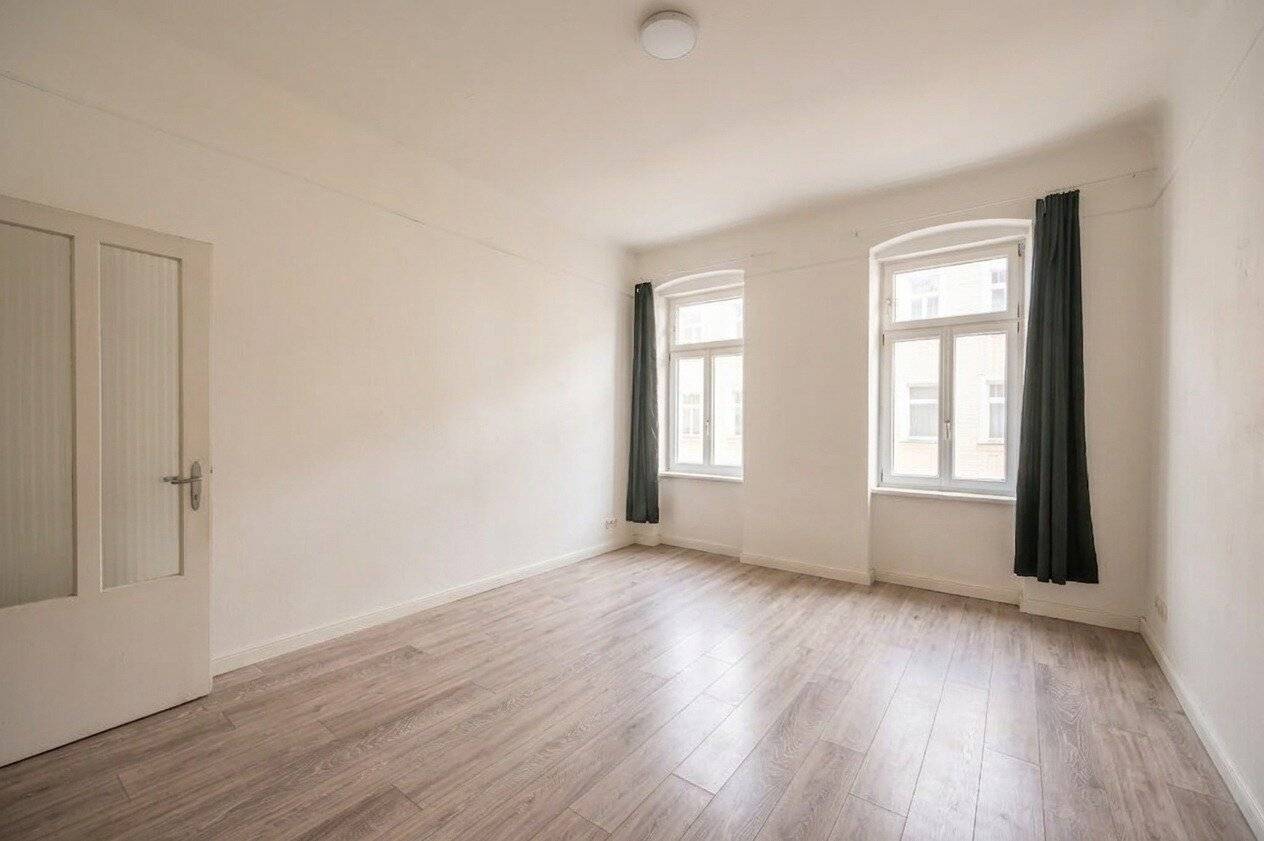 NEW in need of renovation one room old building apartment for DIY enthusiasts