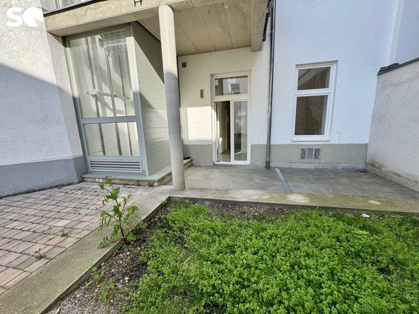 #SQ - HELLE 2-ZIMMER-TERRASSENWOHNUNG IN RUHELAGE!
