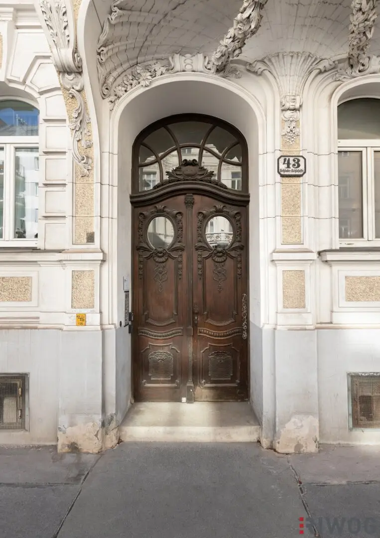 Schönbrunner Schloßstraße 43