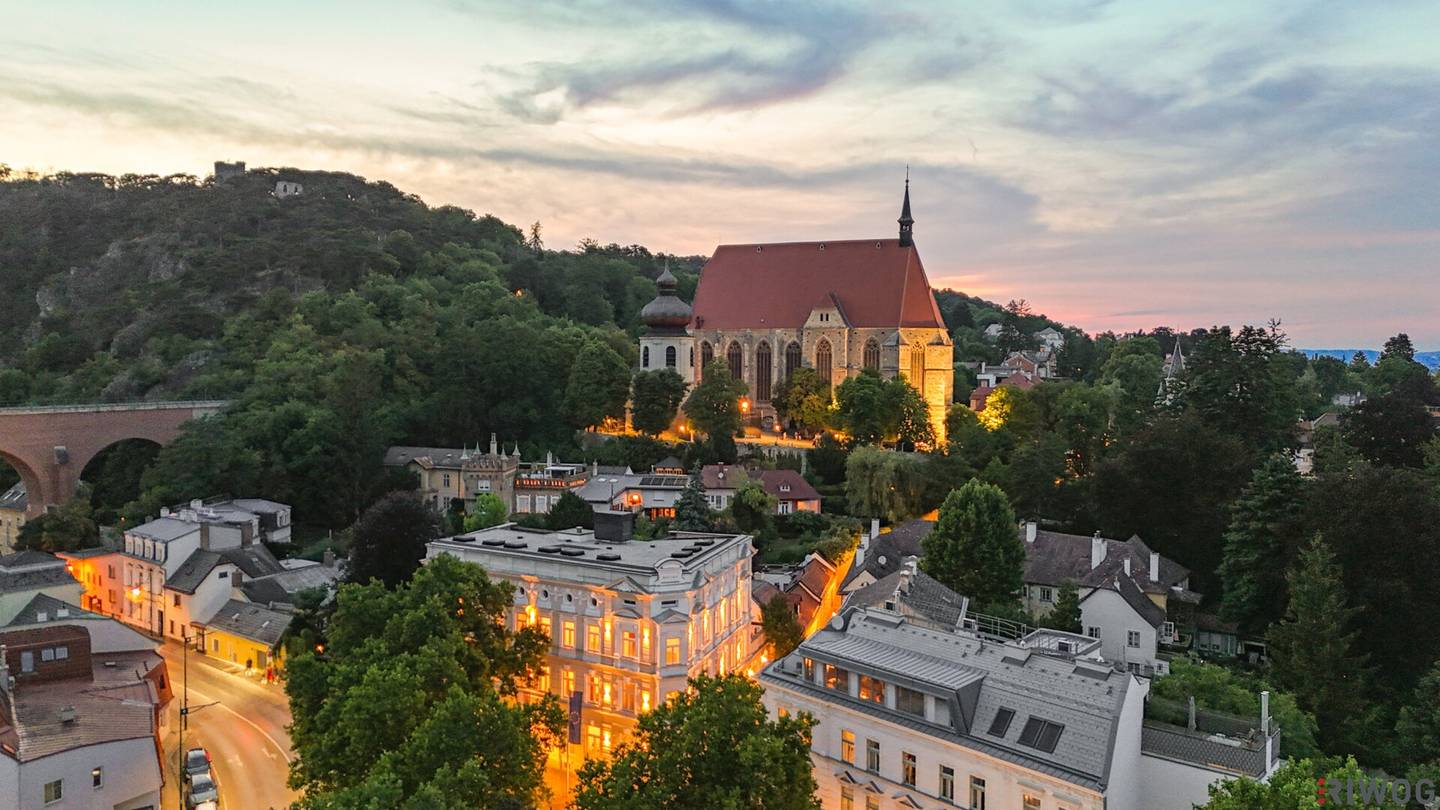 KIRCHENGASSE 1