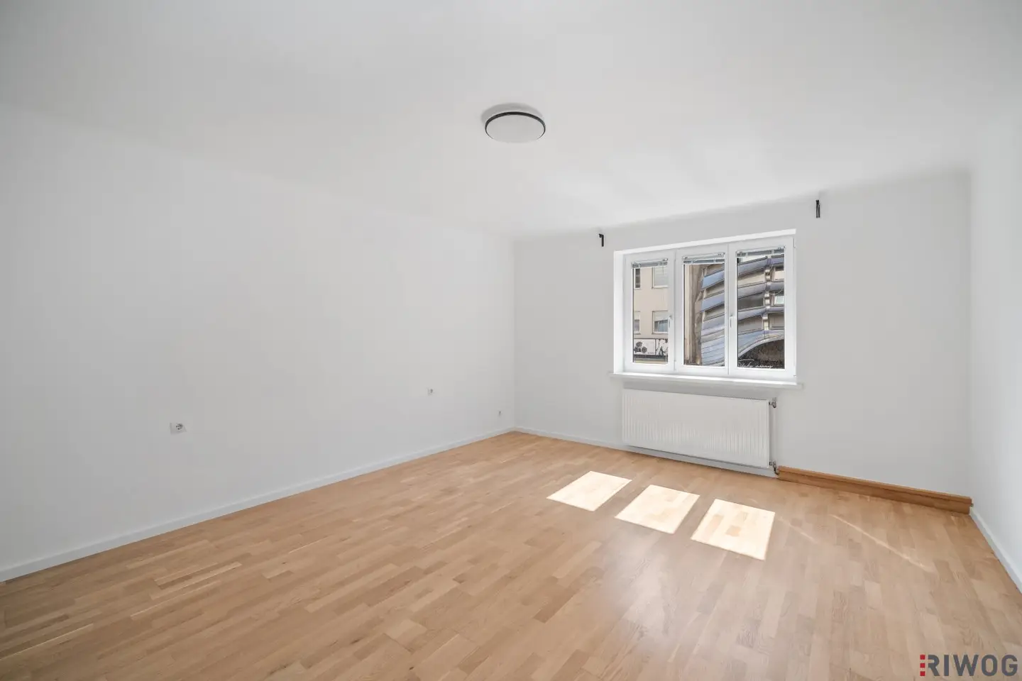 Nähe U1 und Hauptbahnhof I saniert I Lift I separate Küche I ca 9m² Abstellraum I beim Keplerplatz - an der Favoritenstraße