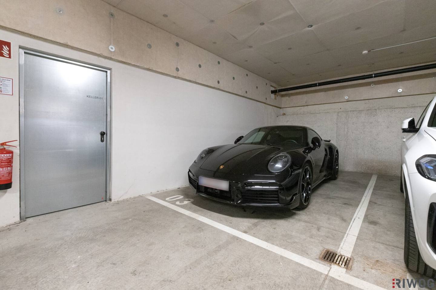 Garagenstellplatz mit AUTOLIFT in Neulerchenfeld || umfangreich saniert 2019