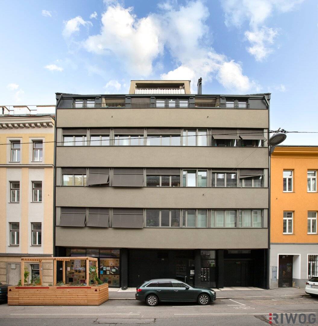 Garagenstellplatz mit AUTOLIFT in Neulerchenfeld || umfangreich saniert 2019