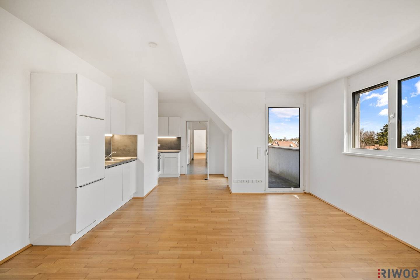 Terrassenwohnung Nähe U2 I Stellplatz I Klimaanlage I Ruhelage I Nähe Mühlwasser - Lobau I 2. DG