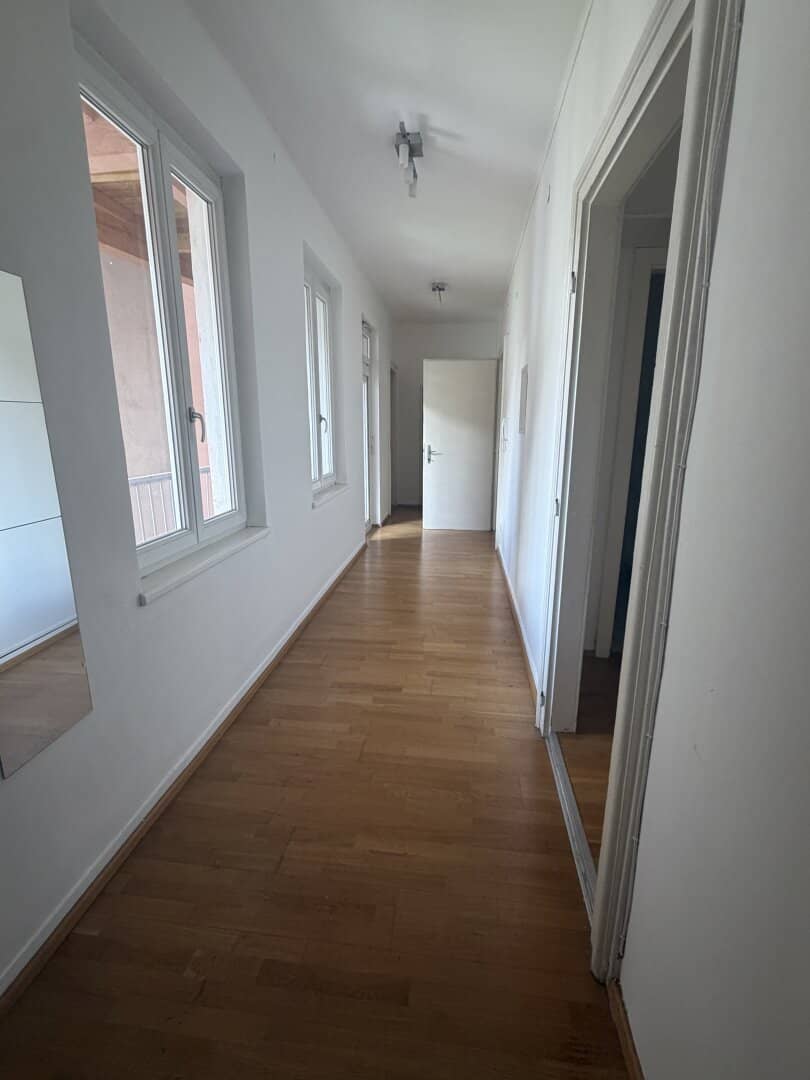 Bright 85 m² office with balcony in central Innsbruck