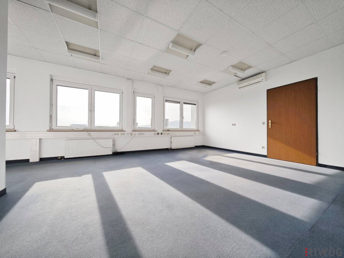 468 m² office with 111 m² terrace for exclusive use | Air Conditioning | Parking | Partial areas possible or expandable up to 668 m² | Optional ground floor storage room with 47 m²