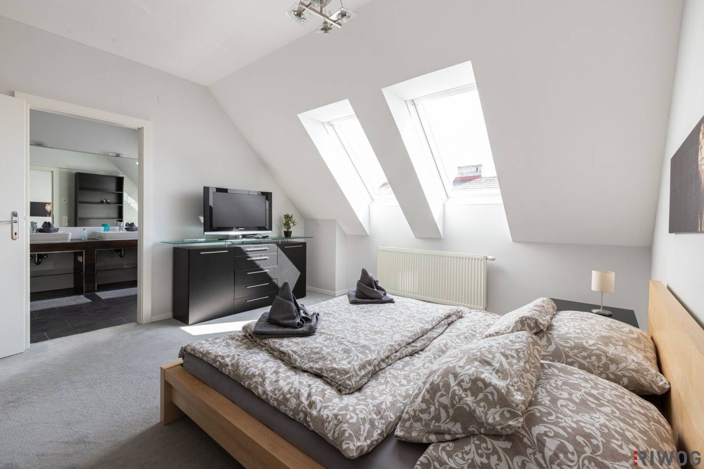 Luxus in Döbling *** Traumblick - großzügige Dachterrasse *** Ruhelage *** Klimaanlage *** Nähe Obkirchermarkt, Sievering und Grinzing