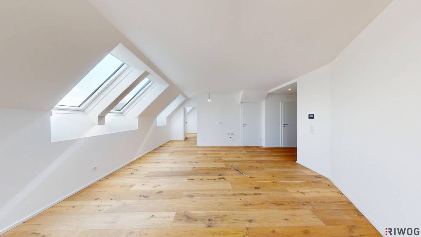 ERSTBEZUG - Lichtdurchflutete 4 Zimmer DG-Wohnung mit Terrasse in 1050 Wien