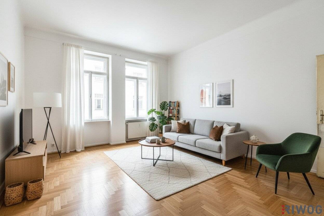 Old building in need of renovation in an imposing corner building | courtyard facing bedroom | near Stadthalle, Vogelweidpark, Lugner City
