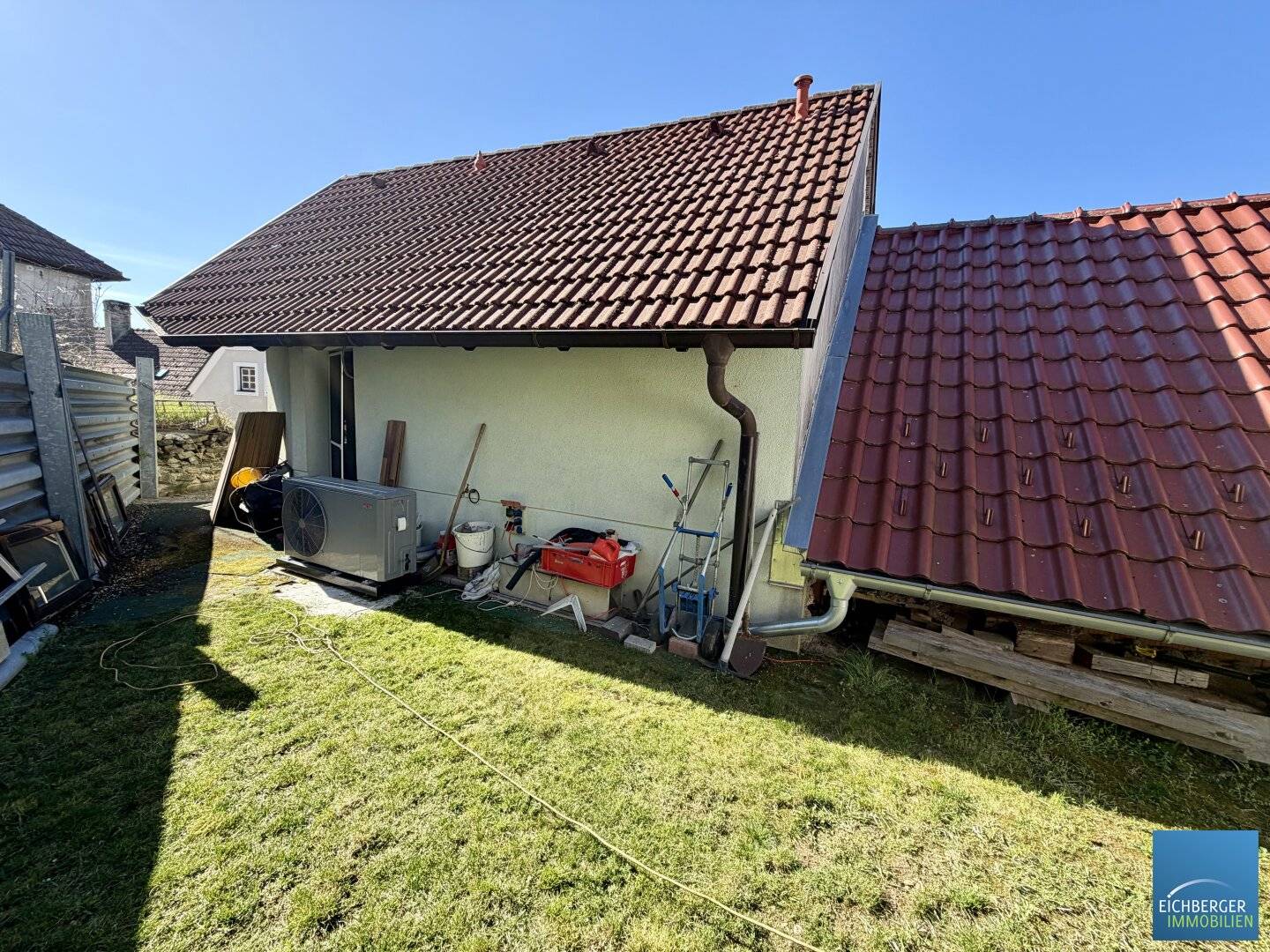 Small house, small lot, small price
