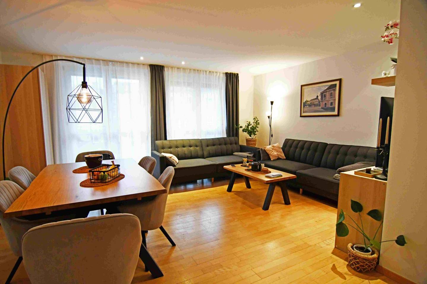 Wilten: 3 room investment apartment with west facing balcony in Innsbruck