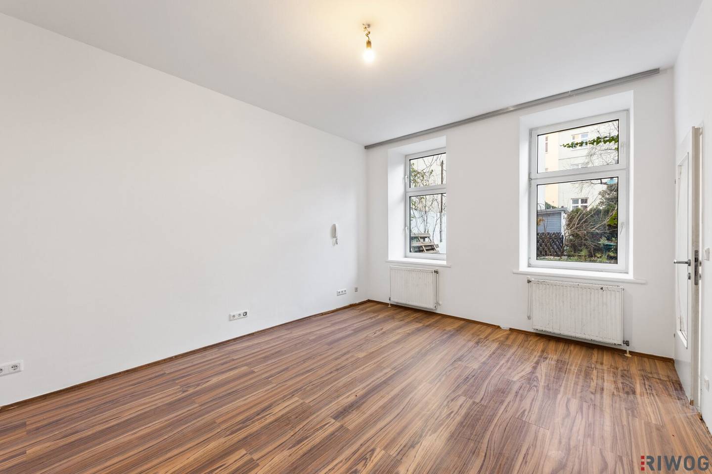 Near Hütteldorferstraße and U3 I Garden Use I Ground Floor I Schmelz and Meiselmarkt