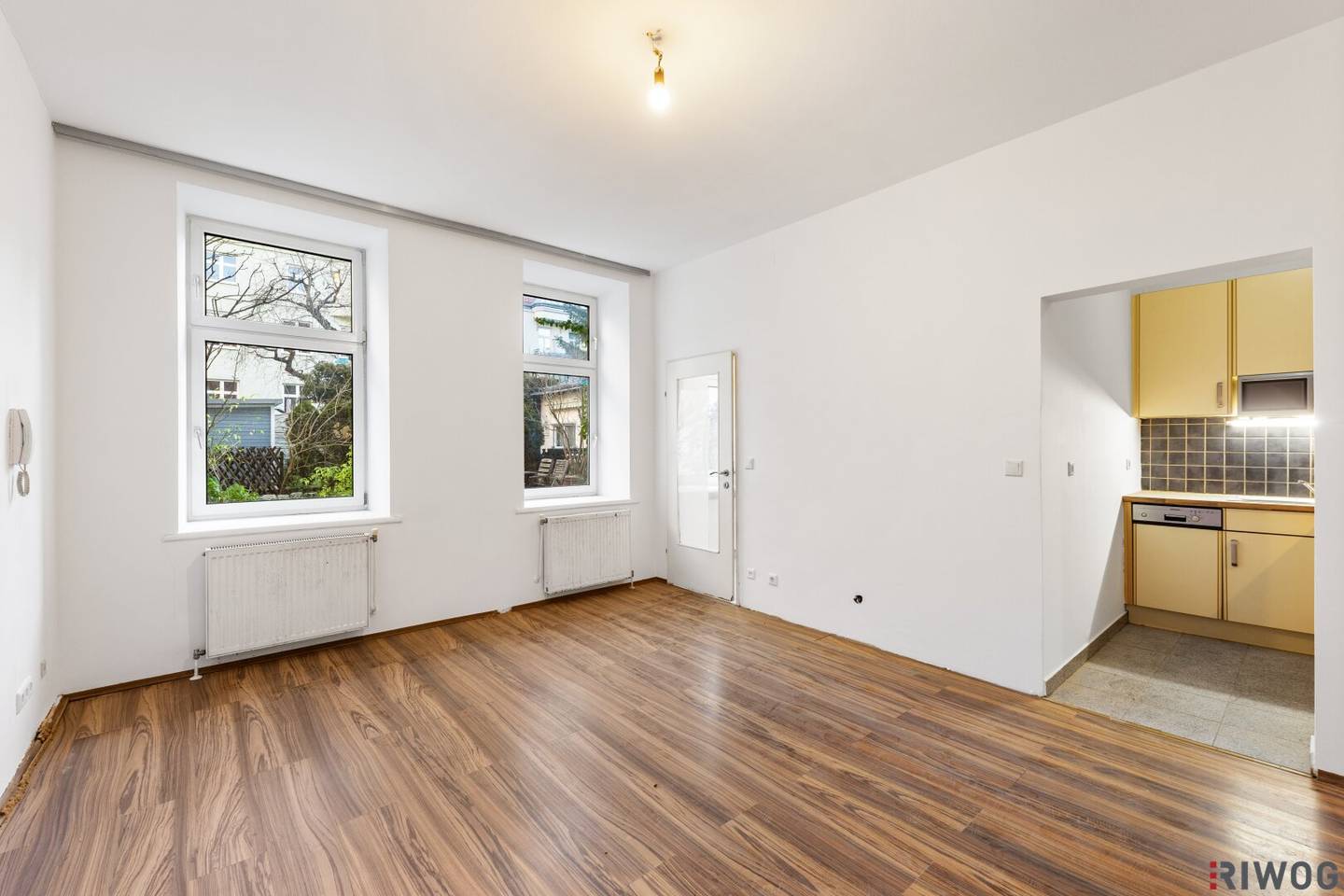 Near Hütteldorferstraße and U3 I Garden Use I Ground Floor I Schmelz and Meiselmarkt