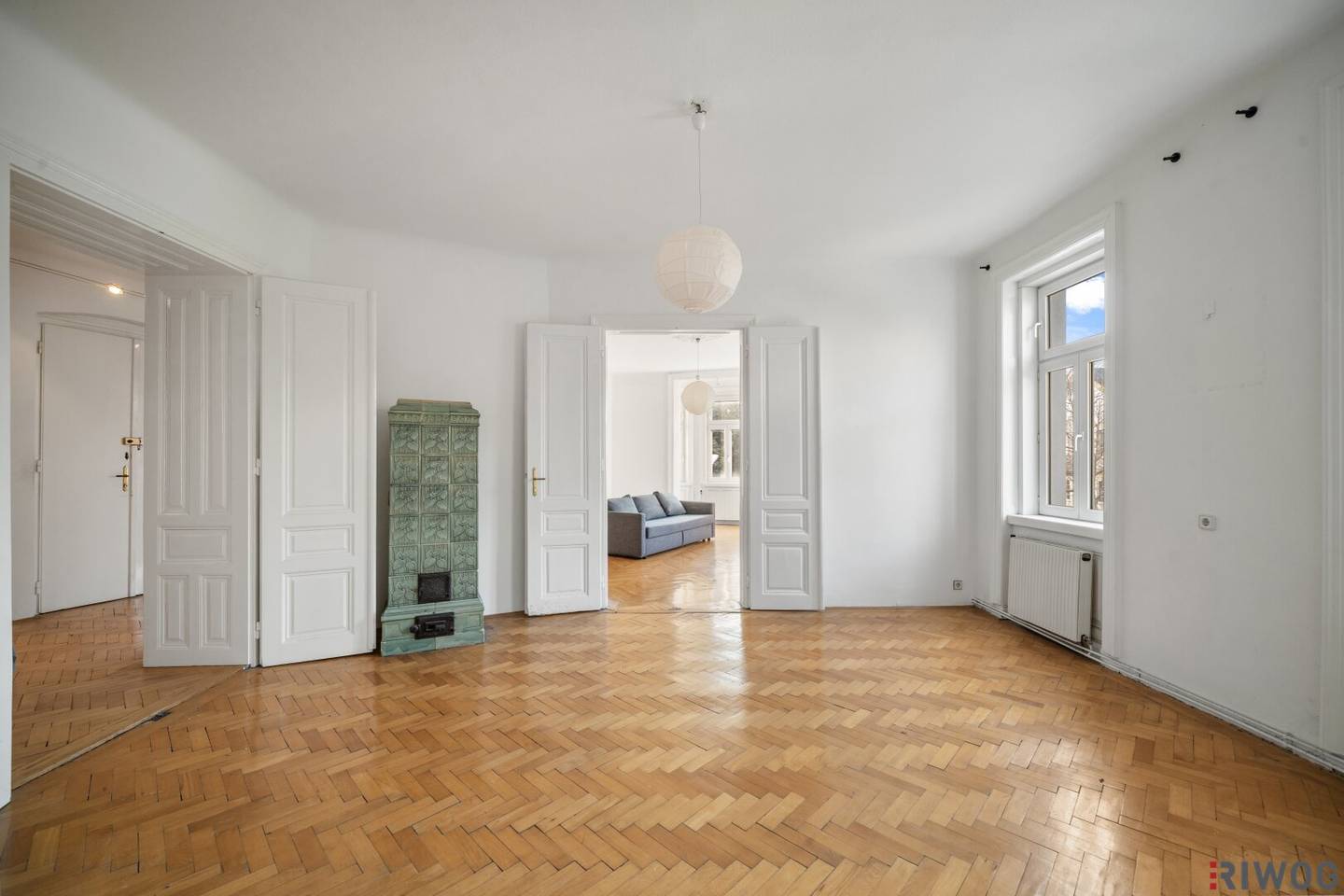 Old building in the green area of Hietzing near Küniglberg I Balcony optional I Style elements I Flexible floor plan I Near Hietzinger Bad and Tiroler Tor