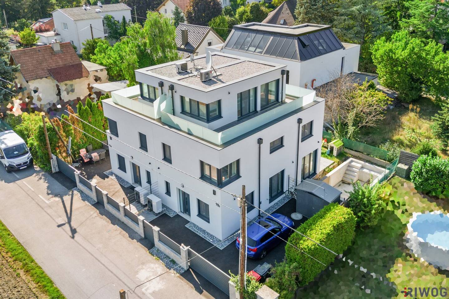 Modern semi-detached house in a quiet location | air-source heat pump | pool | a few minutes from Vienna