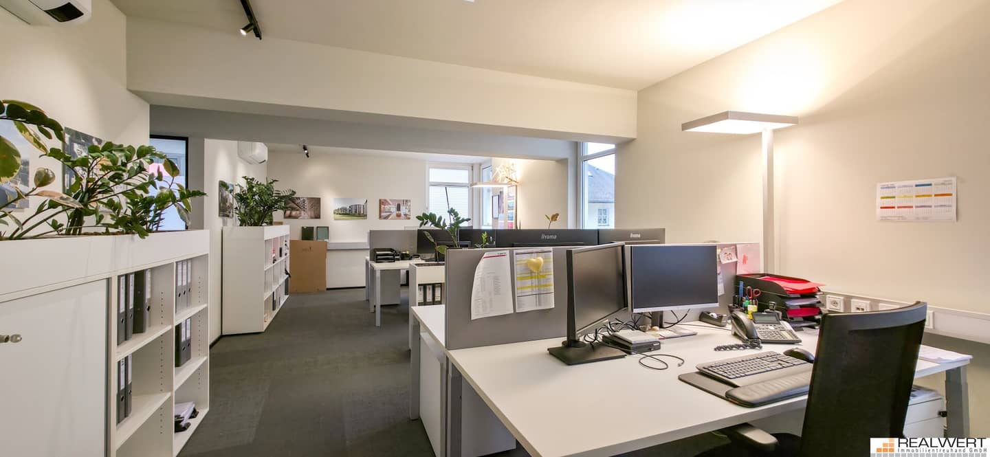 TEAMWORK | BUSINESS LOFT NONNTAL | EUR 17.00 per m²
